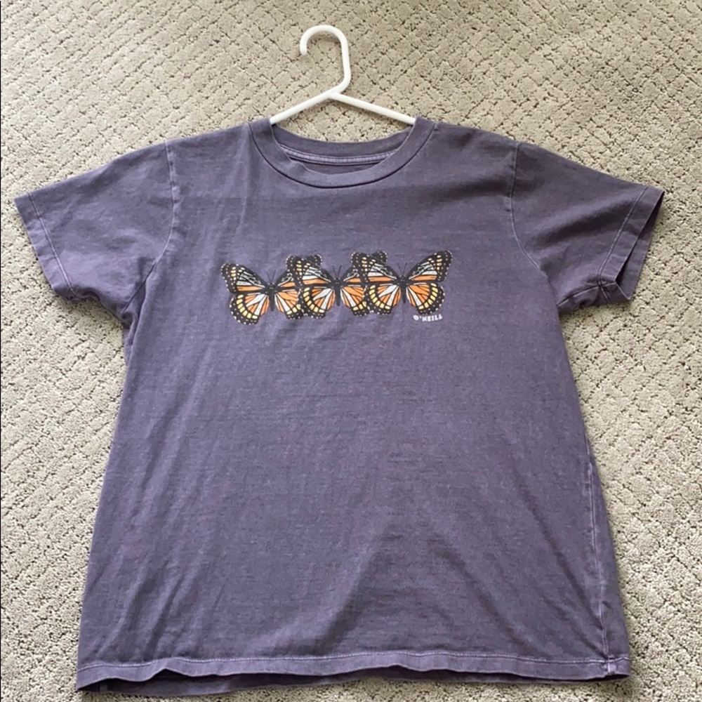 cute butterfly top from tilly’s